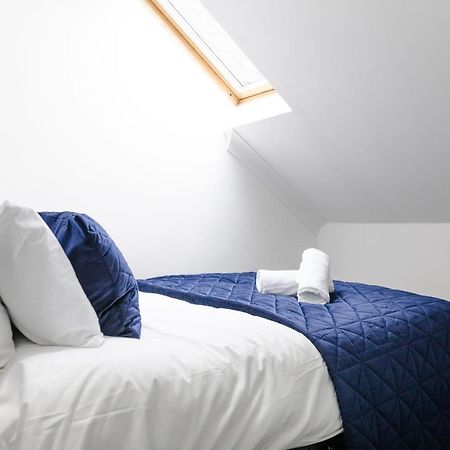 Chic Urban 2 Bedroom Apartments Cardiff Buitenkant foto