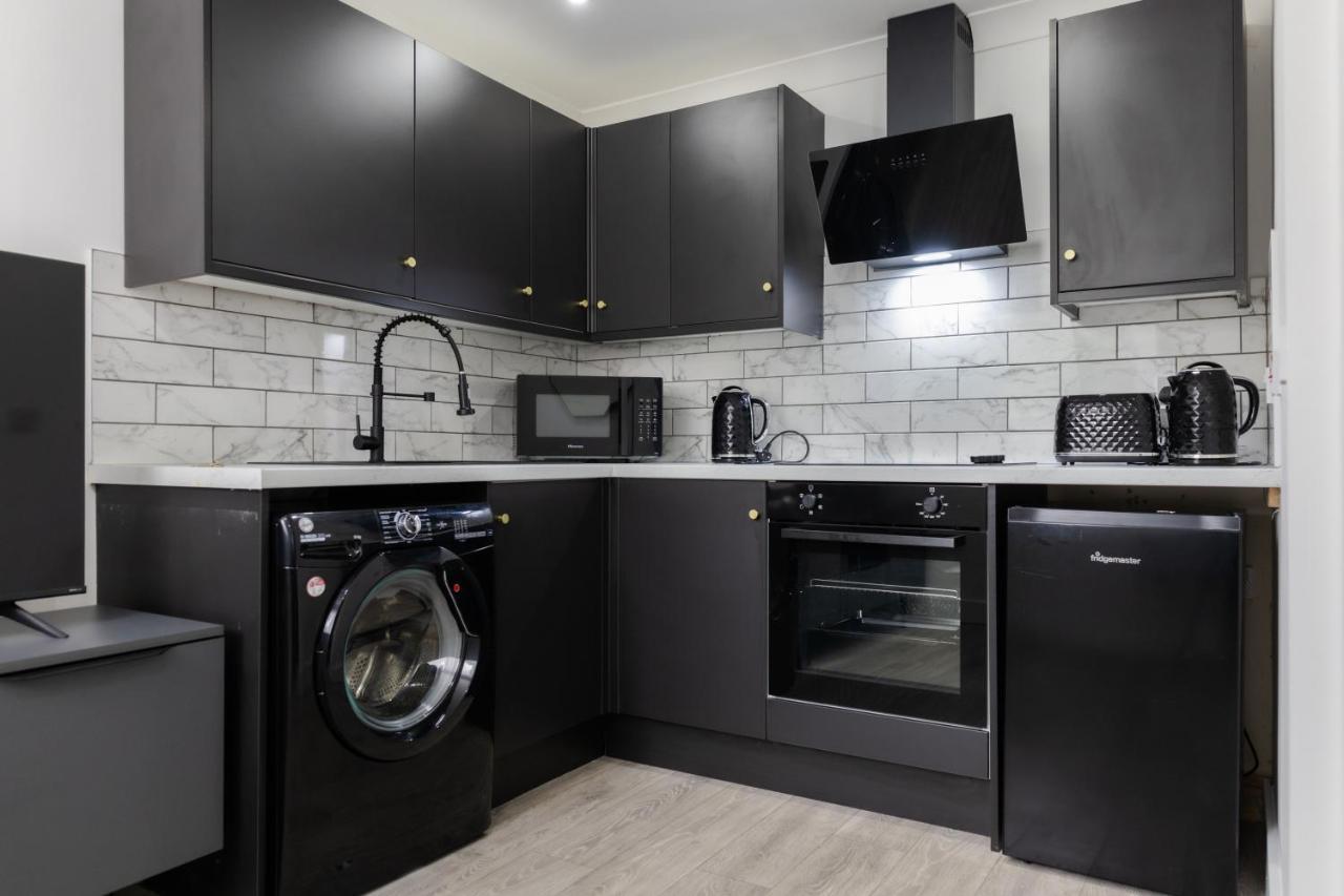 Chic Urban 2 Bedroom Apartments Cardiff Buitenkant foto
