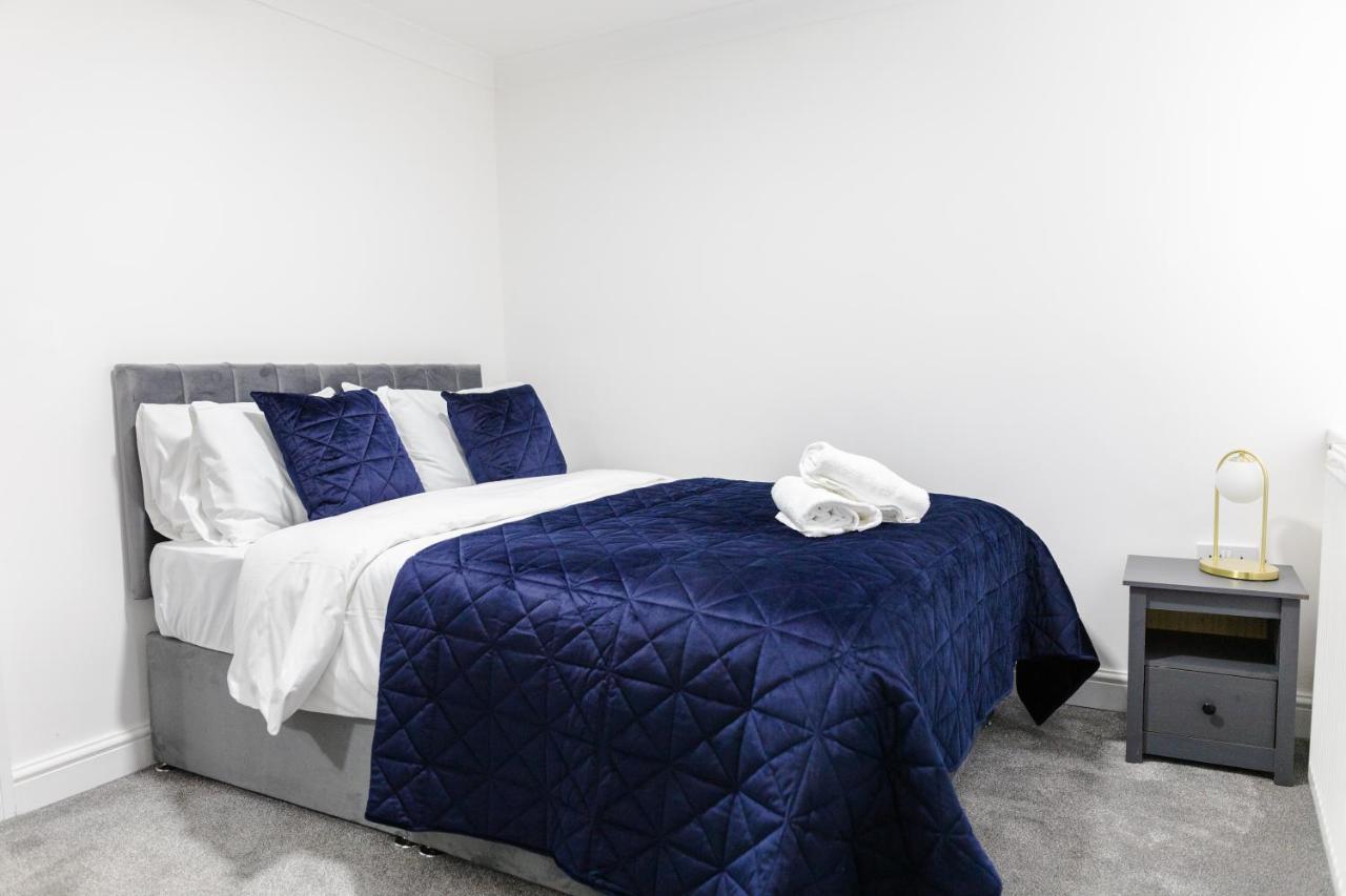 Chic Urban 2 Bedroom Apartments Cardiff Buitenkant foto