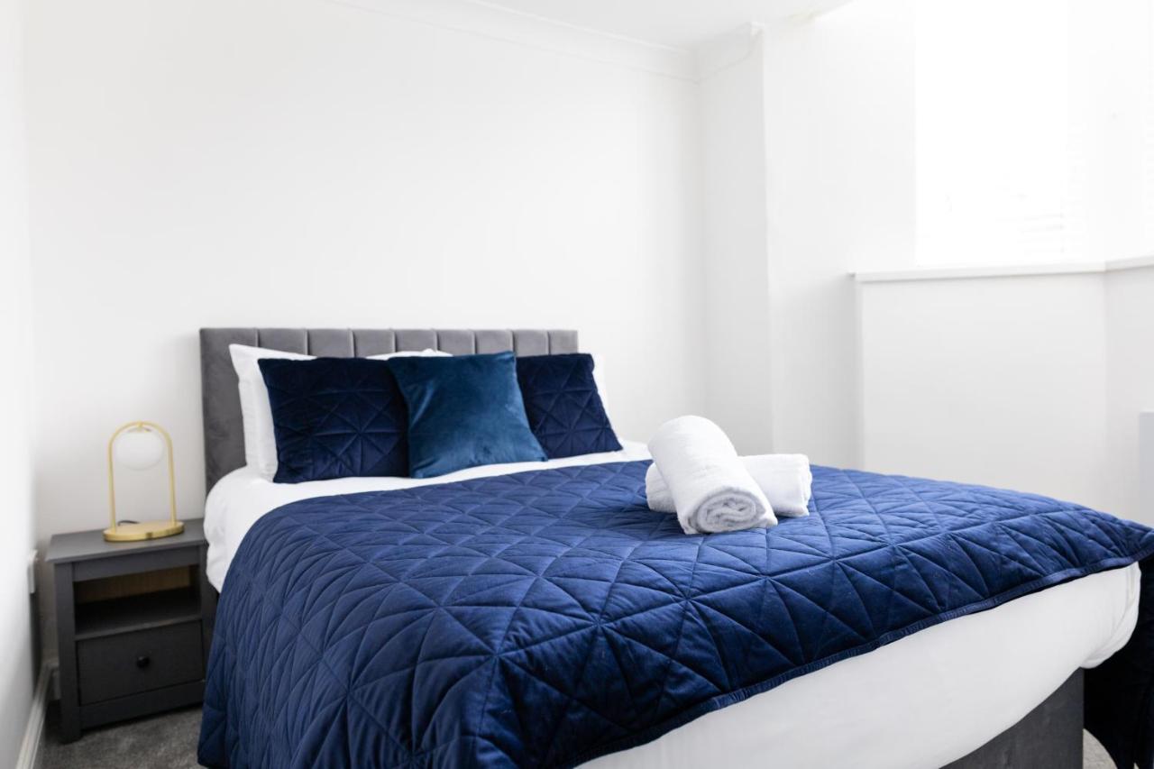 Chic Urban 2 Bedroom Apartments Cardiff Buitenkant foto